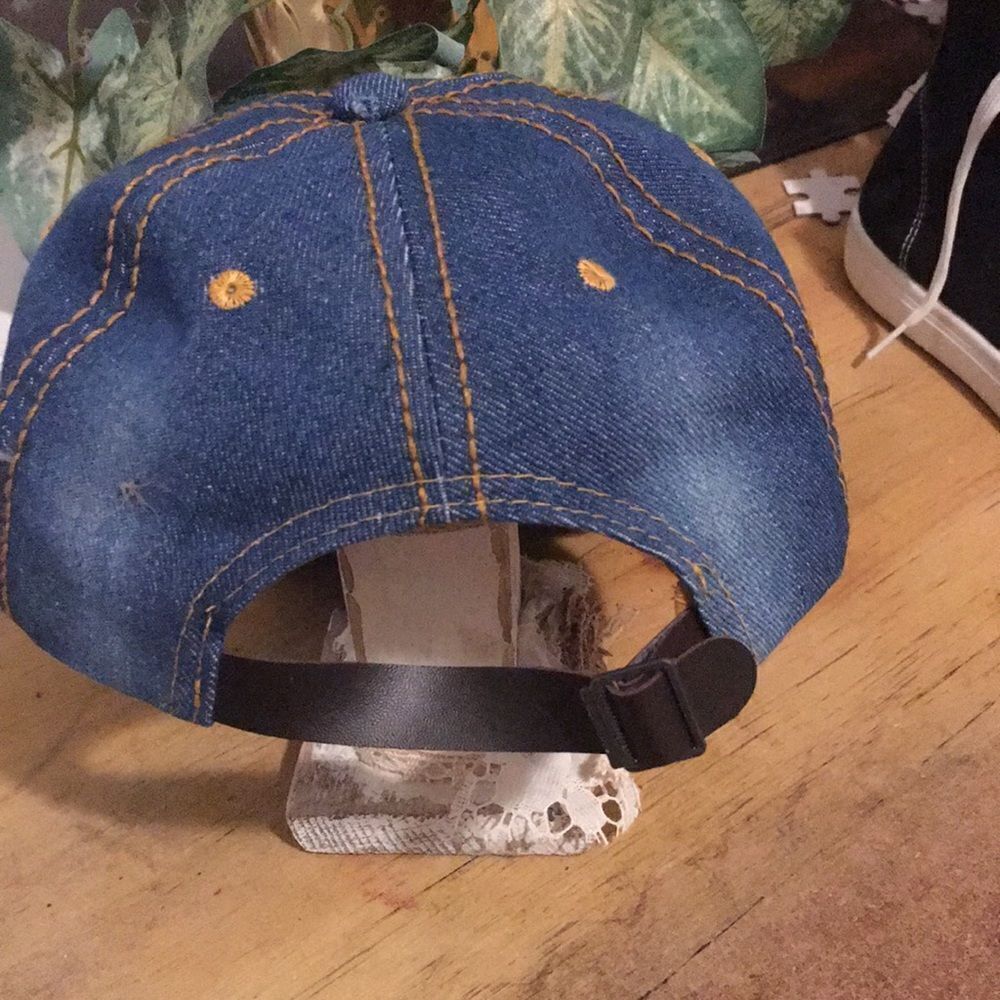 Jewel studded baseball cap - Picture 5 of 10